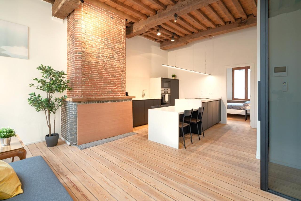 The Hendrik Square Residence Anversa Esterno foto