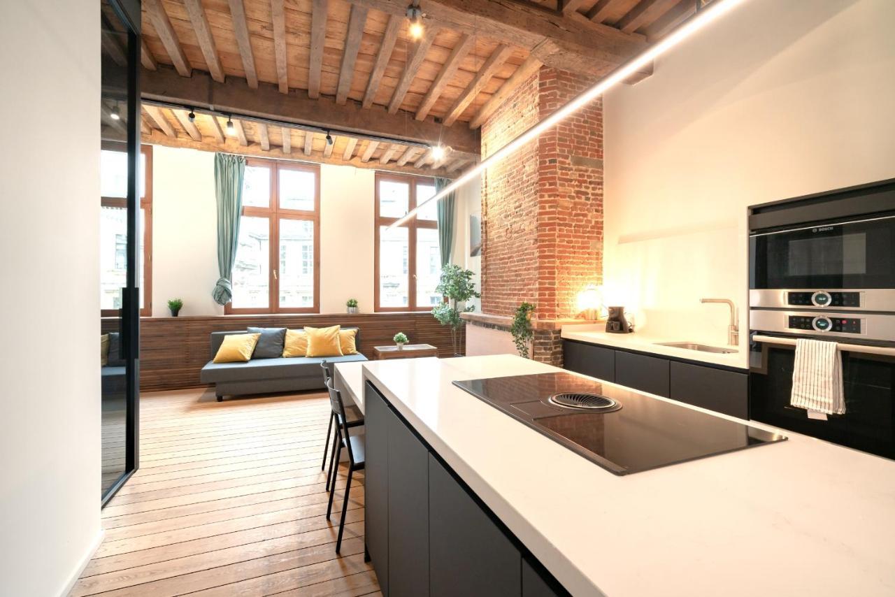 The Hendrik Square Residence Anversa Esterno foto