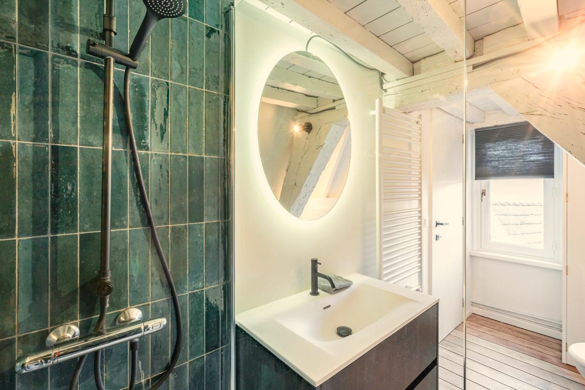 The Hendrik Square Residence Anversa Esterno foto